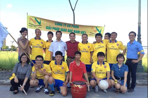 Giao lưu bóng đá Công ty Cổ phần Giải pháp Giáo dục Nam Việt với CĐ Công nghiệp Nam Định